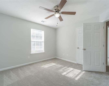 2716 Lake Park Ridge - Photo Thumbnail 33