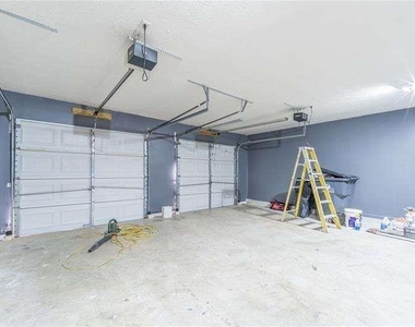 2716 Lake Park Ridge - Photo Thumbnail 43