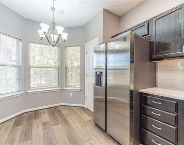 2716 Lake Park Ridge - Photo Thumbnail 14