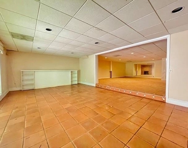 2396 Lavista Road Ne - Photo Thumbnail 21