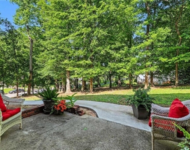 3084 Green Valley - Photo Thumbnail 13