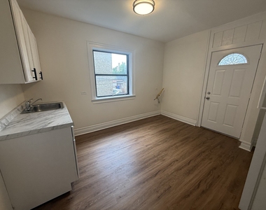 7353 N Damen Avenue - Photo Thumbnail 25