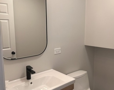5045 Rochester Drive - Photo Thumbnail 8