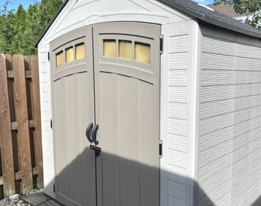 5045 Rochester Drive - Photo Thumbnail 17
