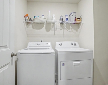 723 Woodstock Grove Drive - Photo Thumbnail 35