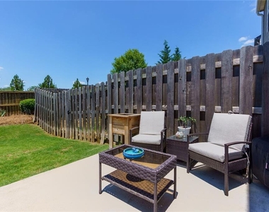 723 Woodstock Grove Drive - Photo Thumbnail 26