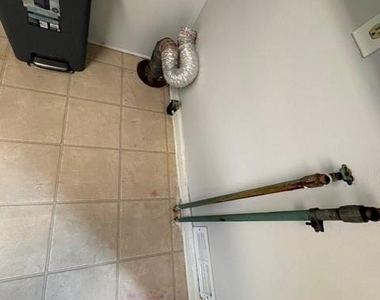 2174 Trailwood Drive Se - Photo Thumbnail 7