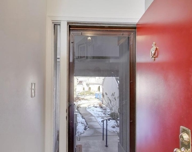 83 Thornhill Lane - Photo Thumbnail 2