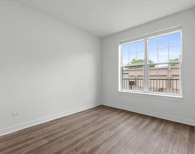 500 N Northwest Highway - Photo Thumbnail 5