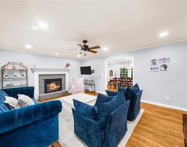 5667 Colton Drive - Photo Thumbnail 20