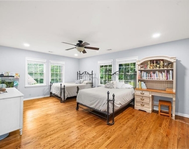 5667 Colton Drive - Photo Thumbnail 32