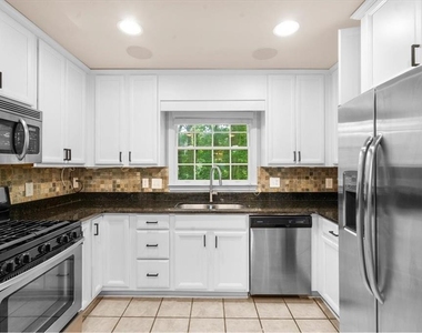 5667 Colton Drive - Photo Thumbnail 13