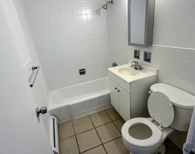 723 Grant Avenue - Photo Thumbnail 5