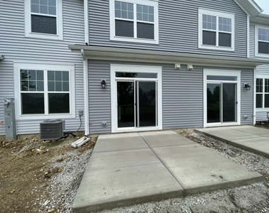 12640 S Talbot Circle - Photo Thumbnail 16