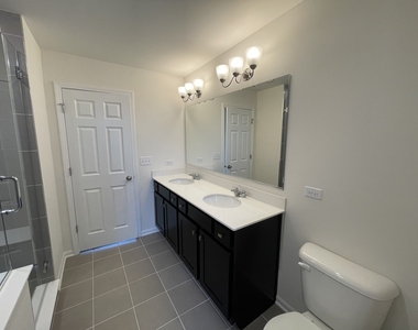 12640 S Talbot Circle - Photo Thumbnail 11