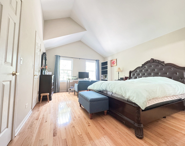 1320 Danada Court - Photo Thumbnail 8