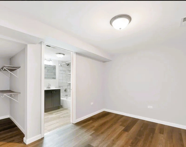 50 E 37th Street - Photo Thumbnail 6