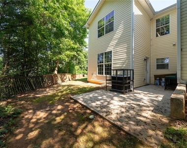7683 Creekside Lane - Photo Thumbnail 17