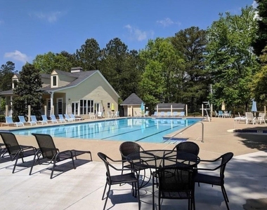 1915 Habersham Trace - Photo Thumbnail 38