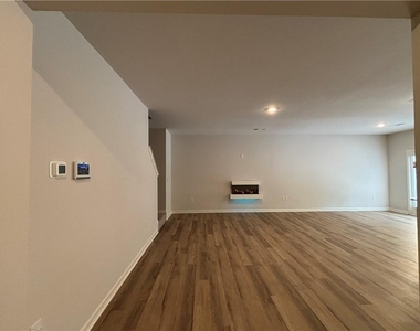 27 Rustin Ridge - Photo Thumbnail 3