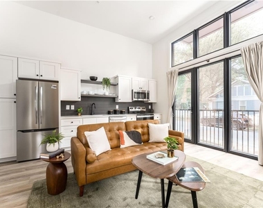 1160 Gracewood Avenue Se - Photo Thumbnail 1