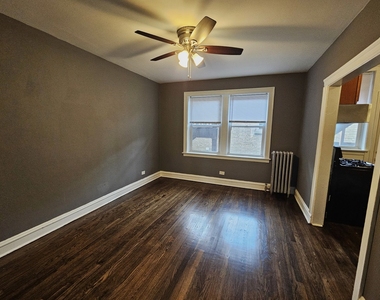 6551 N Francisco Avenue - Photo Thumbnail 7