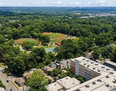 395 Pharr Road - Photo Thumbnail 28