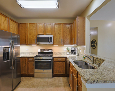 14021 Beaver Dam Lane - Photo Thumbnail 10