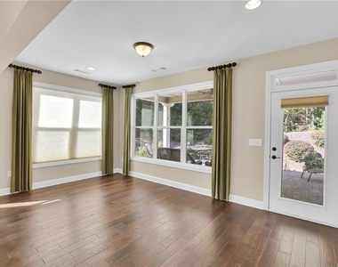 3708 Majestick Oak Dr - Photo Thumbnail 10
