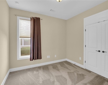 3708 Majestick Oak Dr - Photo Thumbnail 22