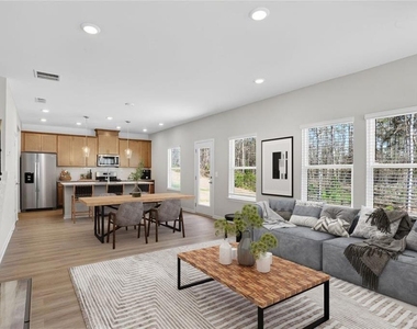 6929 Winchester Place - Photo Thumbnail 4