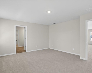 6929 Winchester Place - Photo Thumbnail 21