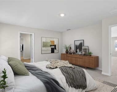 6929 Winchester Place - Photo Thumbnail 8
