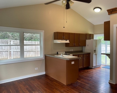 3004 Michael Street - Photo Thumbnail 4