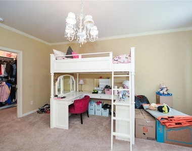 2210 Spalding Drive - Photo Thumbnail 58