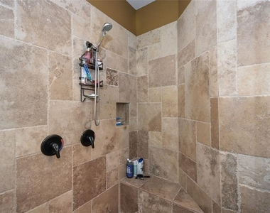 2210 Spalding Drive - Photo Thumbnail 52