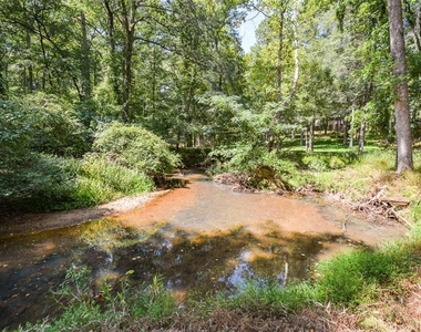 2210 Spalding Drive - Photo Thumbnail 91