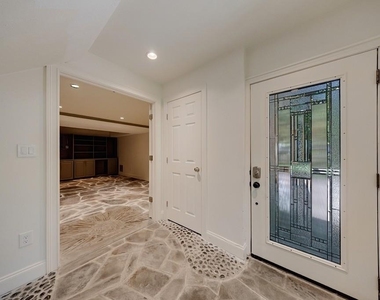102 Vanessa Drive Se - Photo Thumbnail 32
