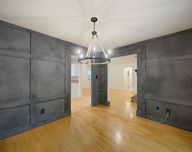 102 Vanessa Drive Se - Photo Thumbnail 14