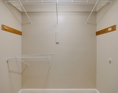 102 Vanessa Drive Se - Photo Thumbnail 29