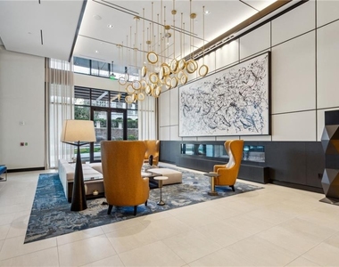2425 Peachtree Road Ne - Photo Thumbnail 30