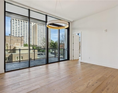 2425 Peachtree Road Ne - Photo Thumbnail 12
