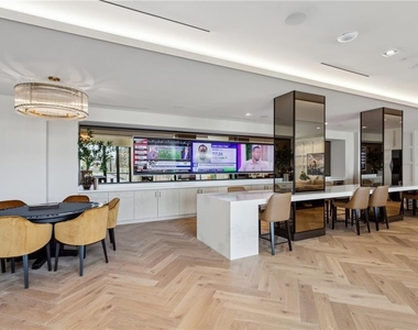 2425 Peachtree Road Ne - Photo Thumbnail 31
