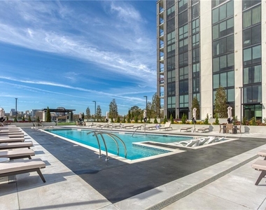 2425 Peachtree Road Ne - Photo Thumbnail 33
