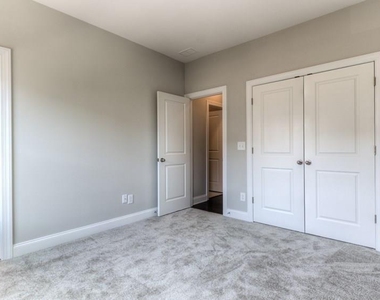 2286 Mclean Chase Se - Photo Thumbnail 22