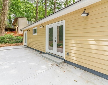 1540 Spender Drive - Photo Thumbnail 41