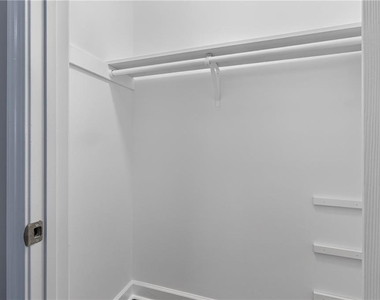 1540 Spender Drive - Photo Thumbnail 35