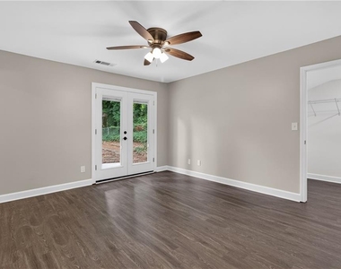 1540 Spender Drive - Photo Thumbnail 20