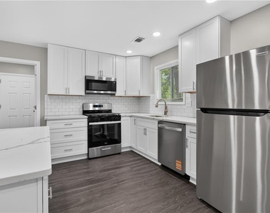 1540 Spender Drive - Photo Thumbnail 6