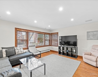 4962 N Mason Avenue - Photo Thumbnail 8